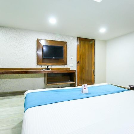 Hotel Seven Ahmedabad Eksteriør bilde