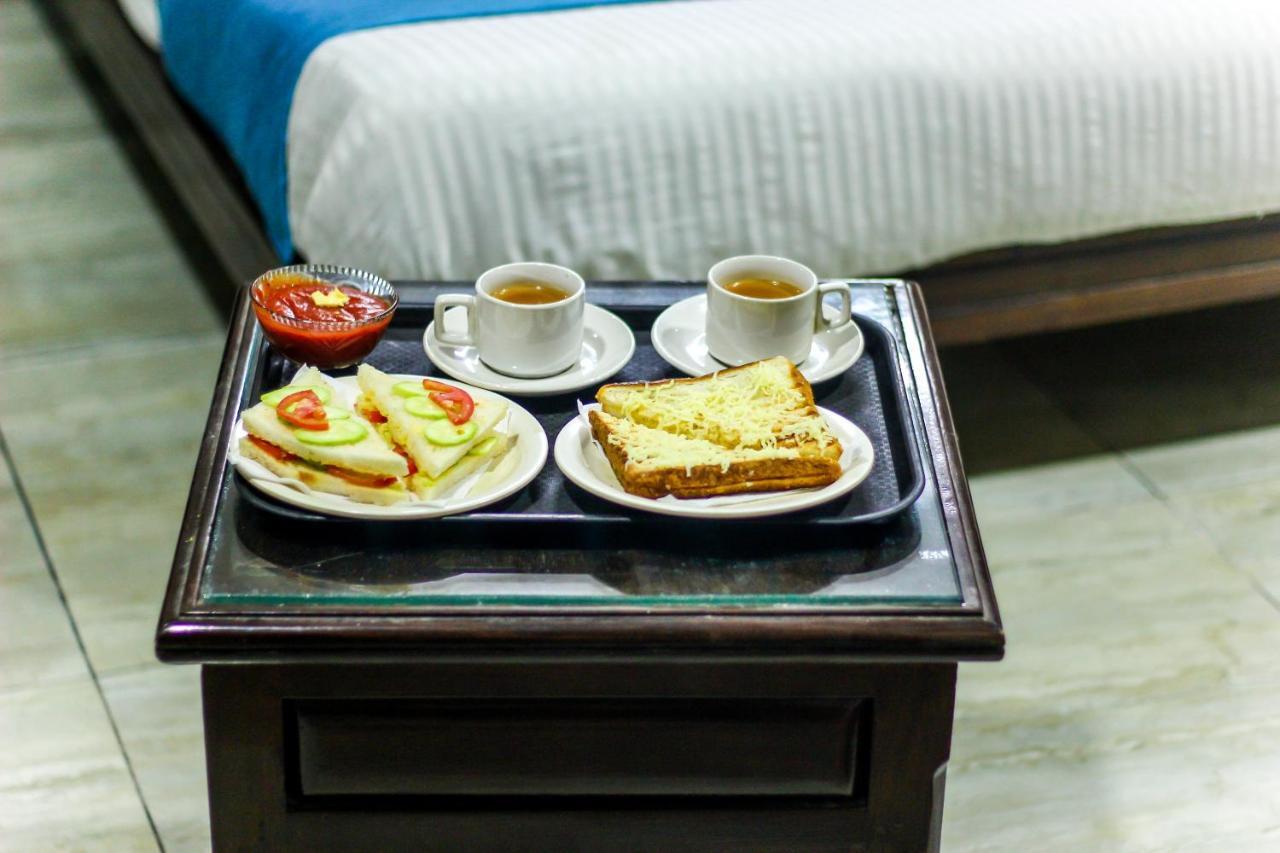 Hotel Seven Ahmedabad Eksteriør bilde